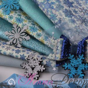 Сніжинки біло блакитні (стрічка , декори , патчи та вирубка , шкіра, пакування)
